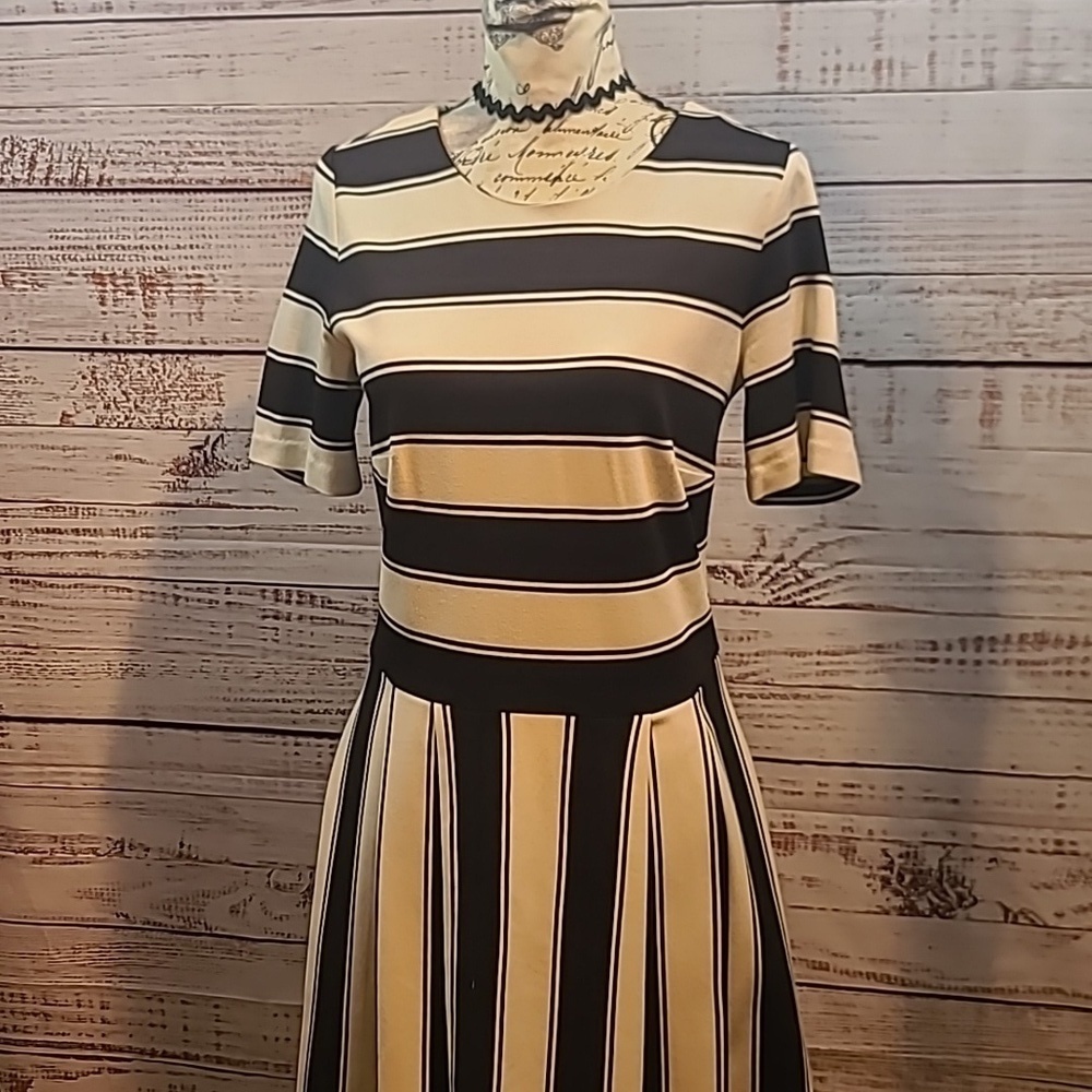 Loft thick stretch stripped dress - Picture 2 of 8